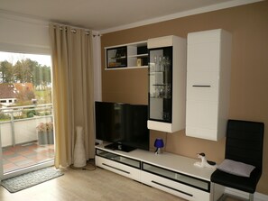 Wohnzimmer , Fernseherschrank