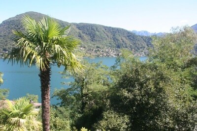 Apartamento con magníficas vistas al lago de Lugano