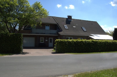 Apartamento ideal para familias en el corazón de Frisia Oriental incl. Internet inalámbrico