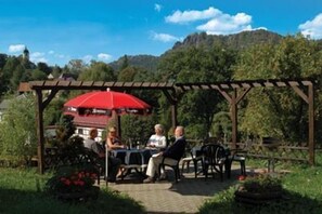 Gästeterrasse vom Gästehaus Lutz Schmidt