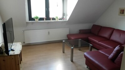 Quiet, central, comfortable: 3-room KDB in the middle of the Ruhr area near Centro, price for