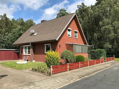 Family-friendly holiday home on the outskirts of Soltau *** Renovated 09/2016 ***