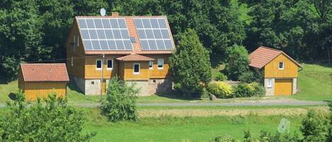 Ferienhaus im Sommer