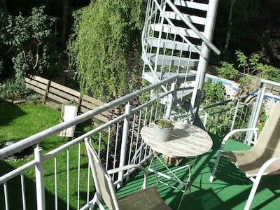 Apartamento con balcón en una ubicación central en Aachen, pero tranquilo