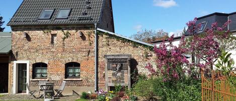 Cottage im Fläming - Gartenansicht
