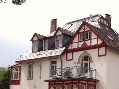 4 estrellas Villas apartamento en el centro de Quedlinburg con balcón, jardín u. Fi