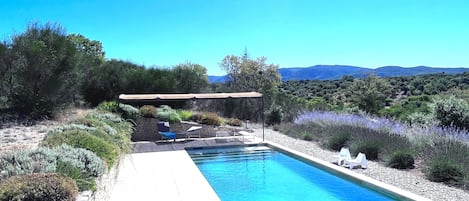 Ciel Du Luberon - Pool in der Provence