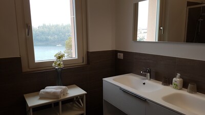 Brandnew apartment with stunning view, garden and pool