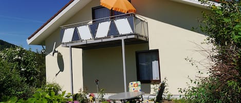 Balkon mit Bergblick 