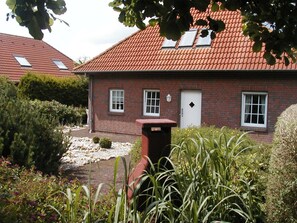 Sitzplatz im Grünen mit Gartengrill