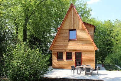 Komfortables Ferienhaus mit Charme, direkt zwischen See und Wald gelegen