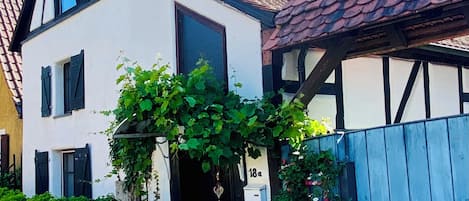 Hausansicht von vorne
