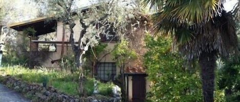 Toskanisches Landhaus für bis zu 15 Personen in riesigem Garten mit Pool + Sauna