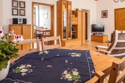 Large, cozy apartment near Koblenz