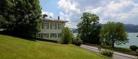 Ferienwohnung Thiersch im Palazzo - Ihr Urlaubs-Domizil am Tegernsee