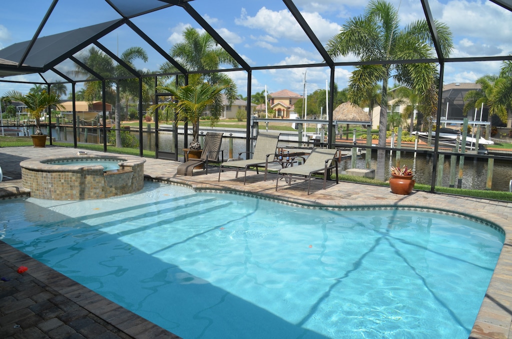 yacht rental cape coral