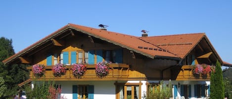 Haus im Sommer