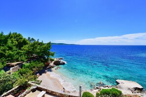 Vue sur la plage ou l’océan