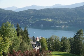 Blick vom Balkon auf Millstatt