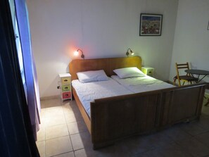 vorderes Schlafzimmer