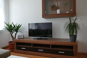 Wohnzimmer - TV-Bank