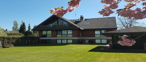 Ferienquartier mit dem großen Garten.