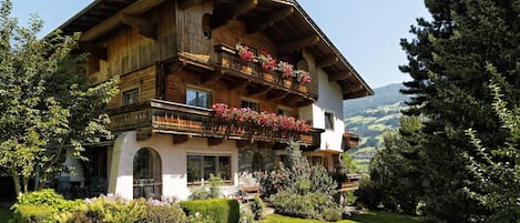 Appartement Spieljoch im Sommer