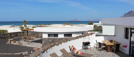 Luxury Beach Villa Lanzarote -Villa Daida