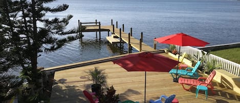 Terrasse und dock