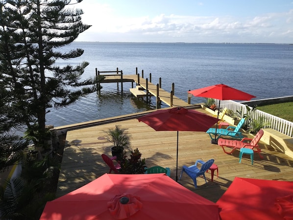 Terrasse und dock