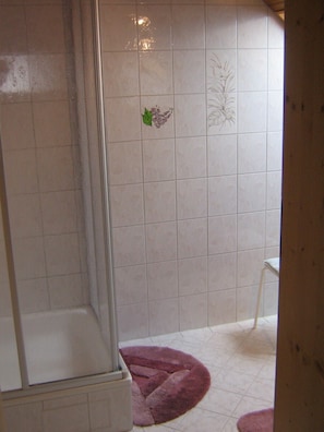 shower second floor