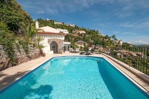 Pool area