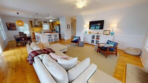 1804_Chatham_Avenue-Miss-Us-Howl-08212024_122532