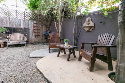 Culver city · One bedroom suit with Garden heart of Culver city