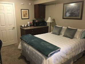 bed and breakfast bar