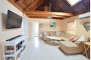 Livingroom - large, open, bright