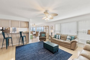Scrimshaw II: Shyers Luck | Living Area