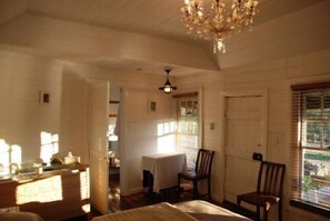 Cottage Living