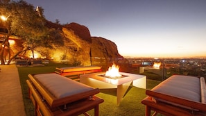 Back patio fire pit w/ incredible West valley panoramic views