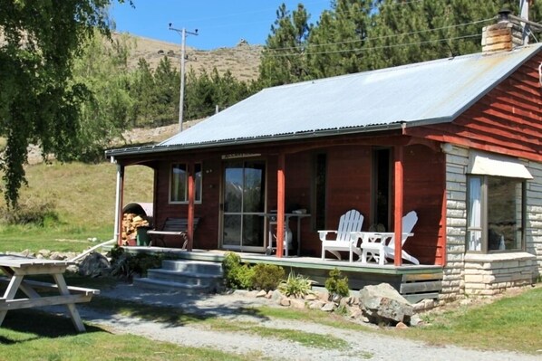 Allanvilla Cottage