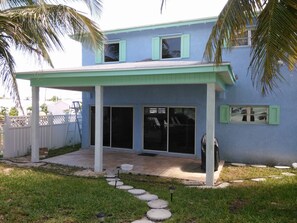 Covered Back Patio
