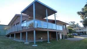 Back balcony, outdoor dining with views