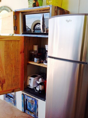 Microwave, small appliances, assorted tea, spices & condiments