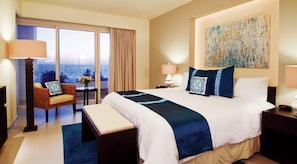 Bedroom 1 - King