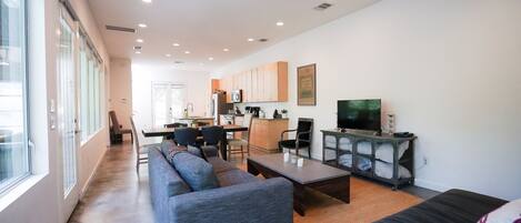 Living room with Queen sleeper sofa and twin daybed