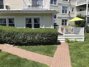 1st Floor Private Entrance with Great Outdoor Space.