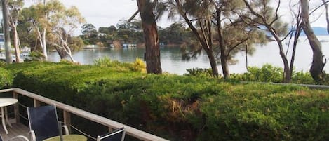 Front deck overlooking the bay