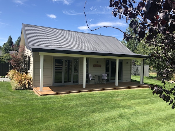 Street view of the cottage