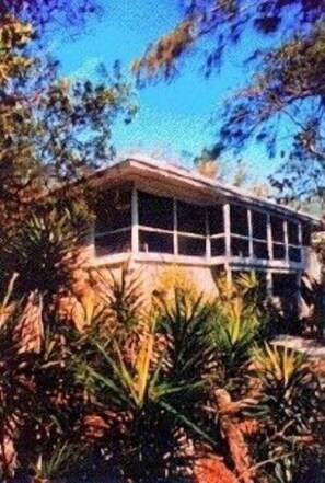 House beach side