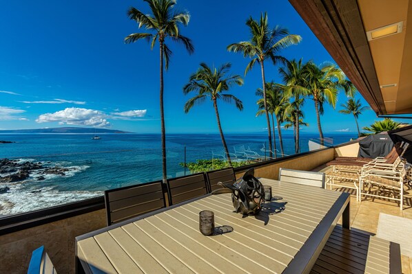 Breathtaking view from your front lanai